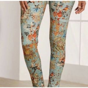 Soft Surroundings Have To Have Blue Corduba Printed Ankle Legging Size Small